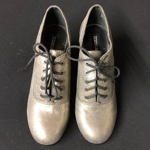 Design Lab Lord & Taylor - Suzie Oxfords - Size 7